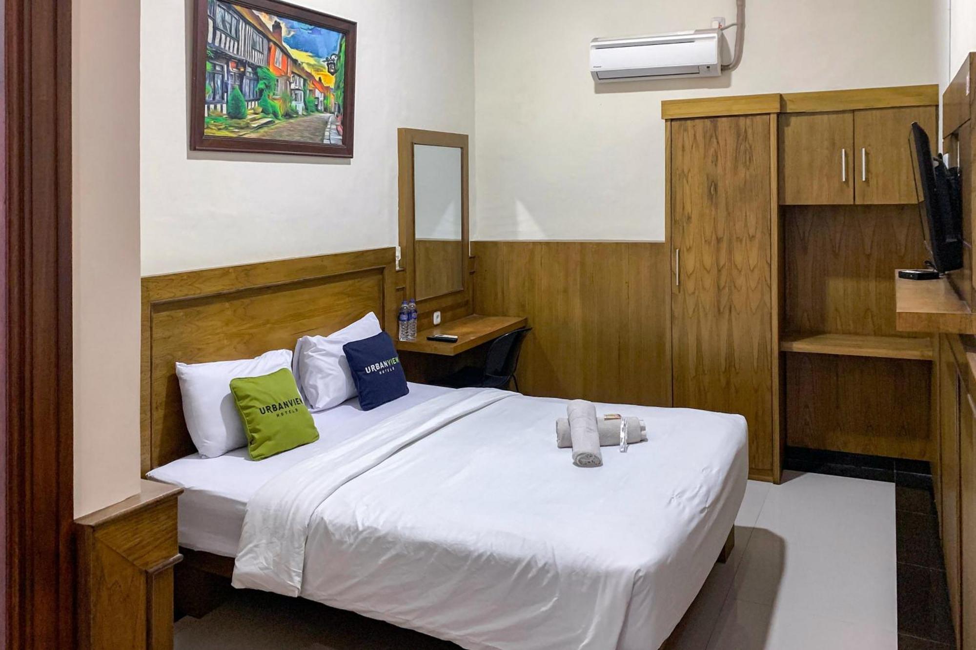 Urbanview Alfiya Hotel Lampung Бандар Лампунг Екстериор снимка