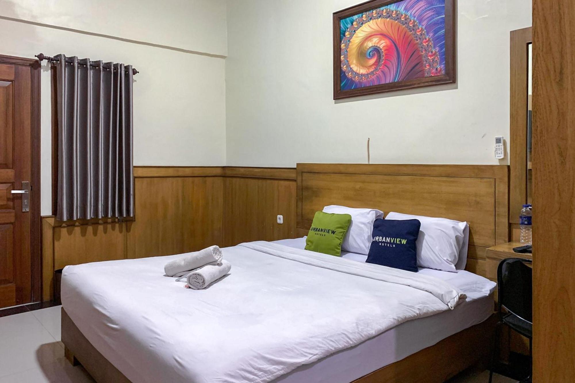 Urbanview Alfiya Hotel Lampung Бандар Лампунг Екстериор снимка